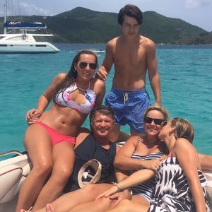 Meet your Posher, Clay